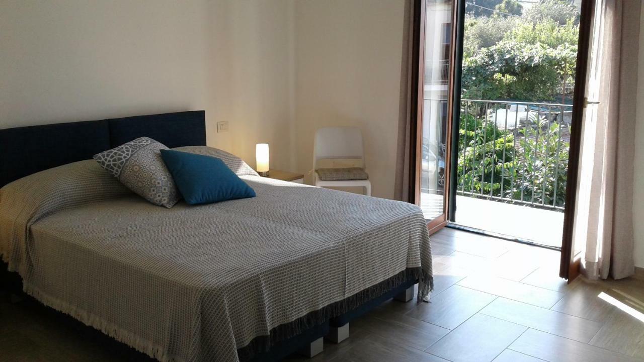 Madar Home SantʼAgata sui Due Golfi Exterior foto